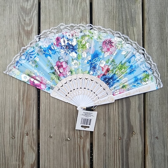 FrannysFashion Accessories - Blue and white deluxe foldable hand fan